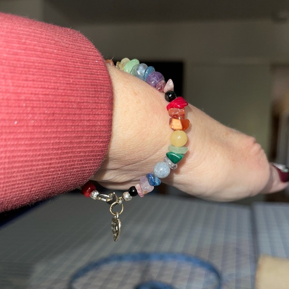 Chakra bracelet with Natural stones Reiki infused - Picture 9 of 10